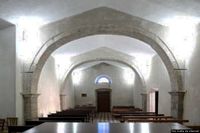 Abbasanta-chiesa di Sant’Antonio Abate: interno verso il portale di ingresso
