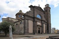 Abbasanta-chiesa parrocchiale Santa Caterina d’Alessandria: veduta d’insieme