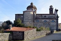 Abbasanta-chiesa parrocchiale Santa Caterina d’Alessandria: veduta laterale