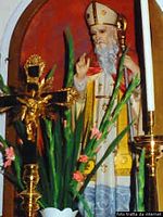 Abbasanta-chiesa campestre di Sant’Agostino: la statua del Santo sull’altare