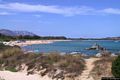 Arbatax lido di Orrì: veduta della spiaggia con gli scogli affioranti dal mare