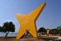 Tortol&igrave;-Su logu de S&rsquo;Iscultura: l&rsquo;opera <em>Nagjima</em> dall&rsquo;arabo <em>Stella</em> realizzata nel 2001 dall&rsquo;artista Gianfranco Pardi che &egrave; ospitata nel piazzale che si affaccia sulla spiaggia di Porto Frailis