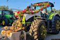 Arborea-Festa del Santissimo redentore: trattori addobbati per la festa
