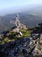 Guspini: il crocifisso verso il Castello di Monte Arcuentu