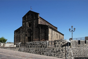 Ardara: chiesa di Nostra Signora del regno: veduta panoramica