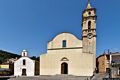 Barì Sardo: chiesa parrocchiale della Beata Vergine di Monserratcon alla sinistra l’Oratorio di Nostra Signora del Rosario