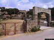 Bonorva-La necropoli di Sant’Andrea Priu: ingresso all’area della necropoli