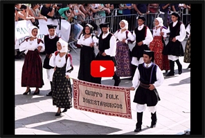 Burgos-Sfilata ed esibizione del 'Gruppo Folk Foresta Burgos’