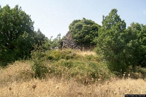 Burgos-Foresta Burgos: il nuraghe di S’Unghiedda