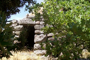 Burgos-Foresta Burgos: il nuraghe di S’Unghiedda
