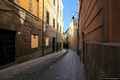 Cagliari: alle destra del palazzo Santjut parte la stretta via Alberto La Marmora