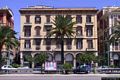 Cagliari: i bellissimi palazzi di via Roma