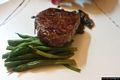 Cagliari-Hit&agraveBistrot: filetto di manzo con funghi champignon e sesamo, fagiolini e salsa di patate, cipolla e basilico