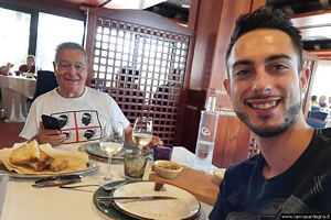 Capoterra: il ristorante Sa Cardiga e su Schironi: foto di me a pranzo con un amico