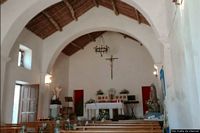 Cardedu-Chiesa di Nostra Signora del Buon Cammino: interno verso il presbiterio