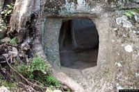 Cardedu-Necropoli del monte Arista: ingresso della II tomba