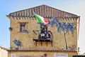 Cargeghe-Monumento ai Caduti e Memoriale della Costituzione: il murale sulla sommità del Monumento Cargeghe-Monumento ai Caduti e Memoriale della Costituzione: il murale sulla sommità del Monumento