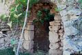 Cargeghe: ingresso dell’antico forno a calce