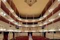 Carloforte-Cineteatro Giuseppe Cavallera: interno verso il portale di ingresso Carloforte-Cineteatro Giuseppe Cavallera: interno verso il portale di ingresso