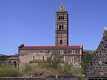 Codrongianos-Basilica della Santissima Trinità di Saccargia: veduta laterale