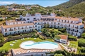Arzachena-Porto Cervo: l’Hotel Luci di la Muntagna progettato da Michele Busiri Vici