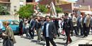 Decimoputzu-Festa di San Giorgio: il processione con i simulacri di San Giorgio e Santa Suina