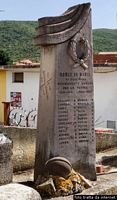 Domus de Maria: il Monumento ai Caduti