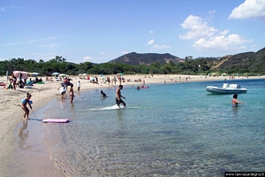 Domus de Maria-La spiaggia di su Portu