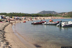 Domus de Maria-La spiaggia di su Portu