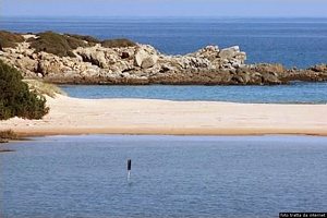 Domus de Maria-La spiaggia di su Giudeu