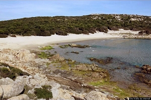 Domus de Maria-La spiaggia di Cala Cipolla
