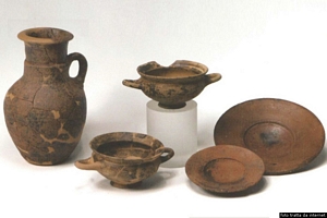 Domus de Maria-Necropoli di Bithia: corredo di una tomba fenicia