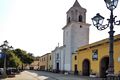 Domusnovas: la piazza Giacomo Matteotti con la chiesa parrocchiale tra l’ex Monte Granatico e l’ex Municipio