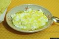 Dorgali: il ristorante Colibrì: dessert di ricotta con il miele e Pane carasau di accompagnamento