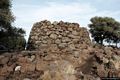 Dorgali-Cala Gonone: nuraghe Mannu: il nuraghe in primo piano