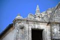 Florinas: chiesa della Santa Croce: particolare di una cornice salvapiano