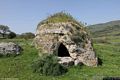 Florinas-domus de janas di Campu luntanu: retro con l’ingresso secondario