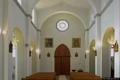 Gadoni-chiesa parrocchiale della Beata Vergine Assunta: interno verso il portale di ingresso