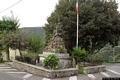 Gadoni-Piazza 4 Novembre: il Monumento ai Caduti in guerra