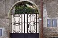 Genuri: antichi portali: via Sardegna 10