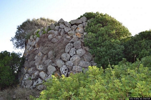 Guspini-resti del nuraghe Santa Sofia