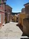 La Maddalena: vicoli del centro storico La Maddalena: vicoli del centro storico