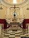 La Maddalena: chiesa parrocchiale di Santa Maria Maddalena: altare centrale