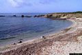 La costa orientale dell’isola di Mal di Ventre: la spiaggia della Cala delle Tamerici
