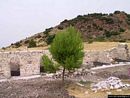 Mara-Santuario di Nostra Signora di Bonu Ighinu: resti di altri muristenes