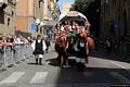 Sfilata di traccas i tradizionali carri a buoi riccamente decorati Sfilata di traccas i tradizionali carri a buoi riccamente decorati