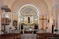 Neoneli: chiesa parrocchiale di San Pietro: interno verso il presbiterio
