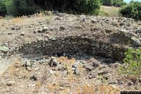 Norbello-Domusnovas Canales: ruderi del torrione di avvistamento chiamato Castello di Sella