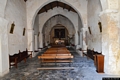 Oliena-chiesa della Santa Croce: interno verso il presbiterio
