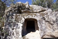 Orgosolo-Ingresso della domus de janas di Su Calavriche II